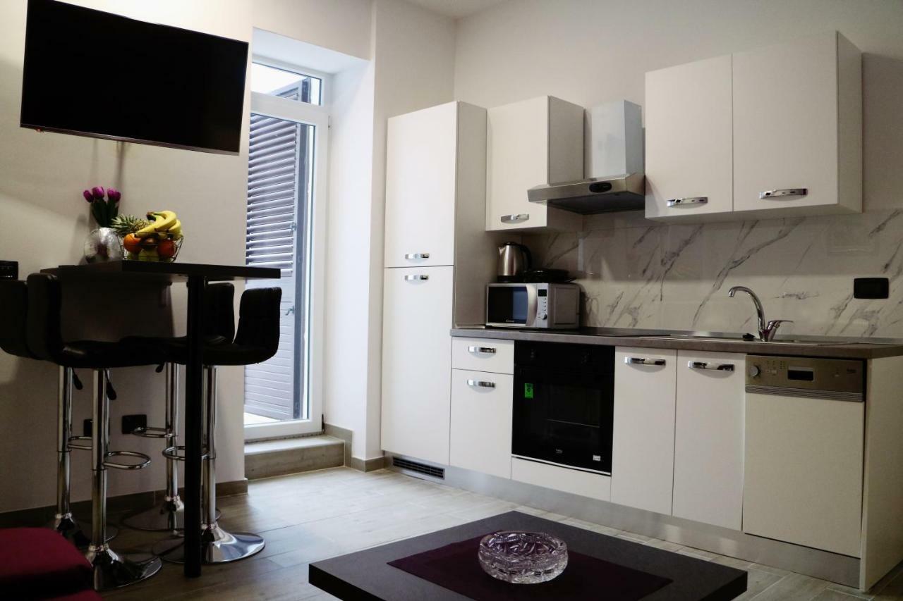 Apartment Toni Pula Extérieur photo